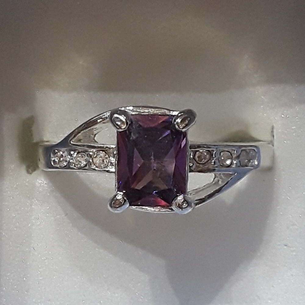 Sterling silv Amythest Ring